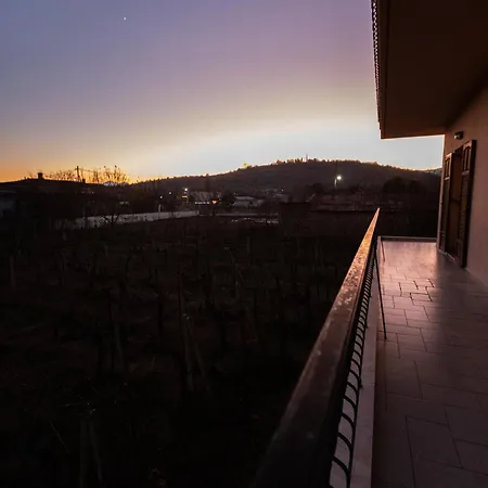 بيت للعطل House In The Village *