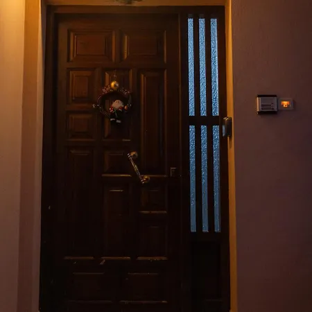 펜션 House In The Village *