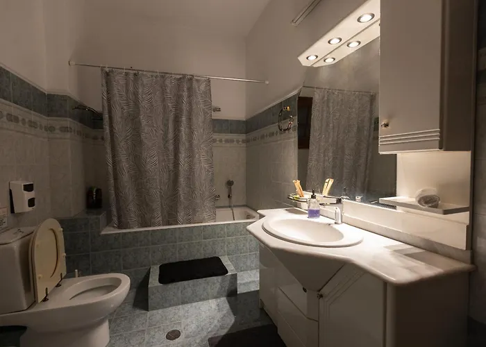 House In The Village Vakantiehuis